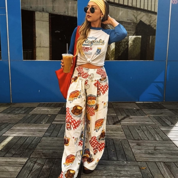 Kimchi Blue Breakfast Brunch Picnic Wide Leg Food Print Stretchy Waist Pants S - Picture 1 of 16